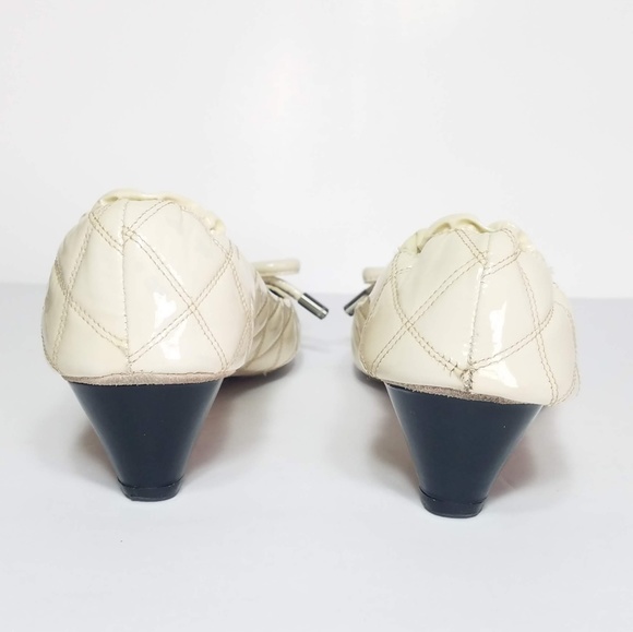 BCBG MAX AZRIA Shoes Ballet Black Patent Quilted 8 - Picture 6 of 7